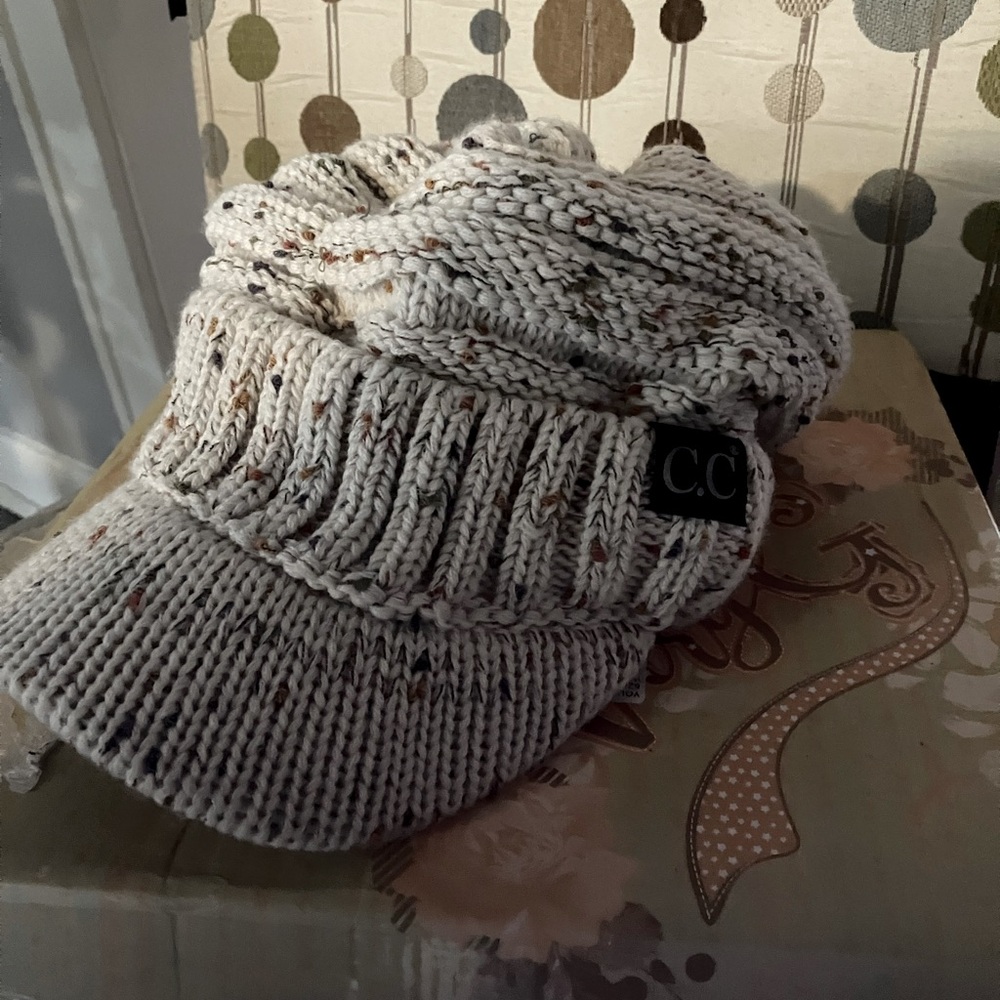 NWOT cc beanie!!!!
